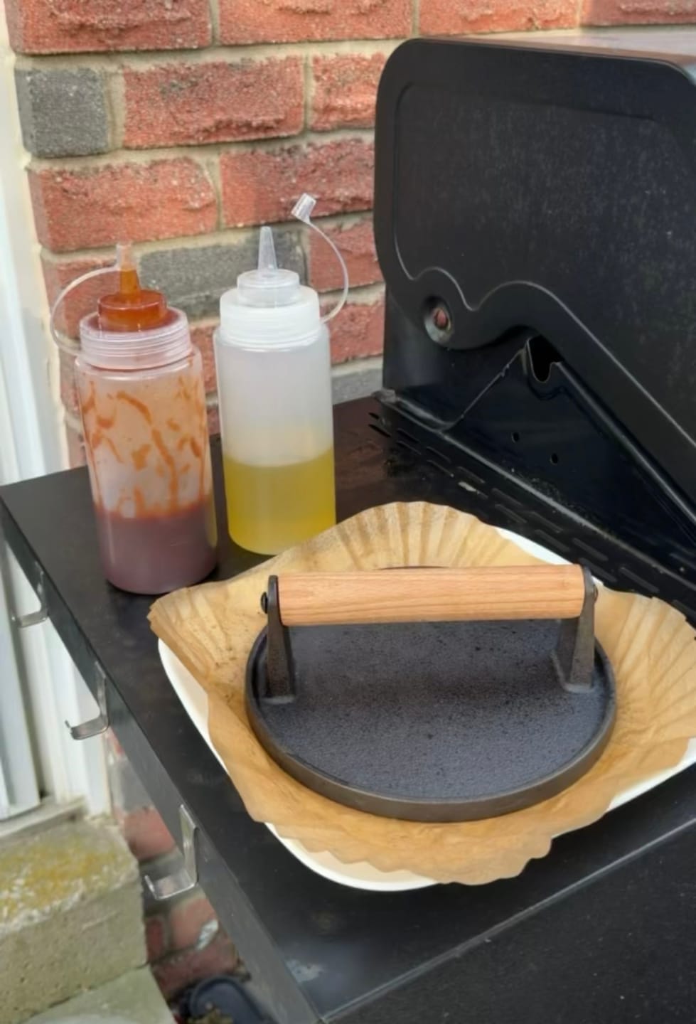 Customer photo review of Brander Easy Squeezy Sauce Bottles
