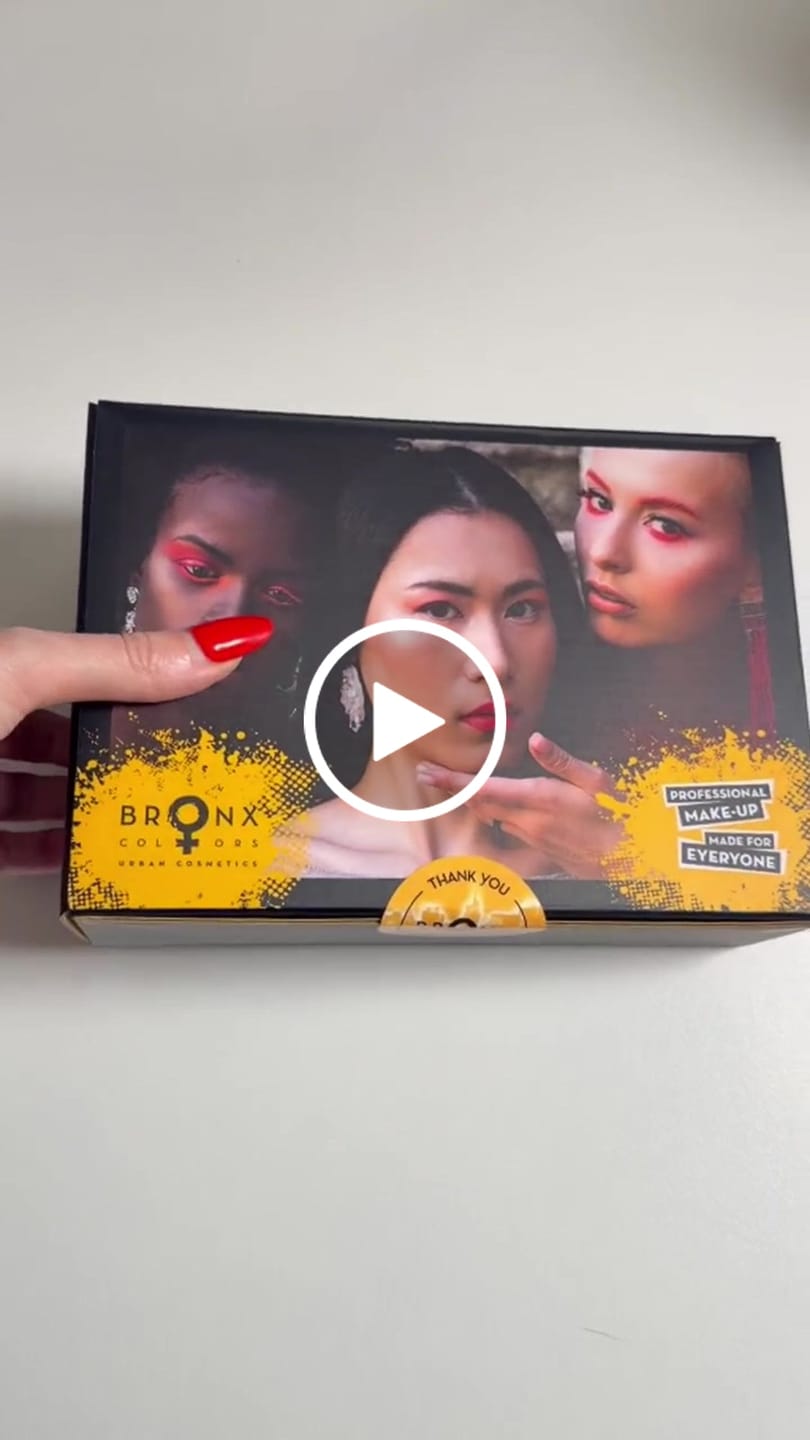 Customer video review of Single Slide Eyeshadow