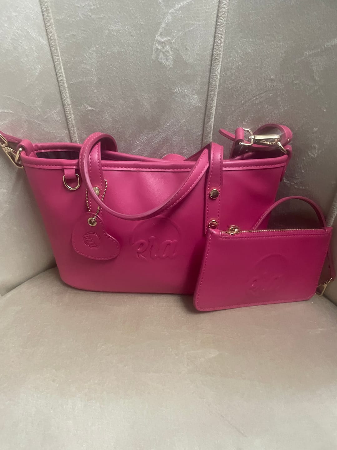 Customer photo review of ERA Mini Kisslock Chain Bag – Red