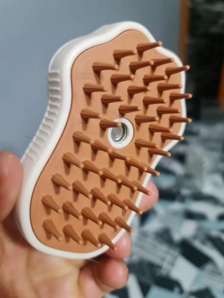 Customer photo review of Cepillo a Vapor 3 en 1 para tu Mascota