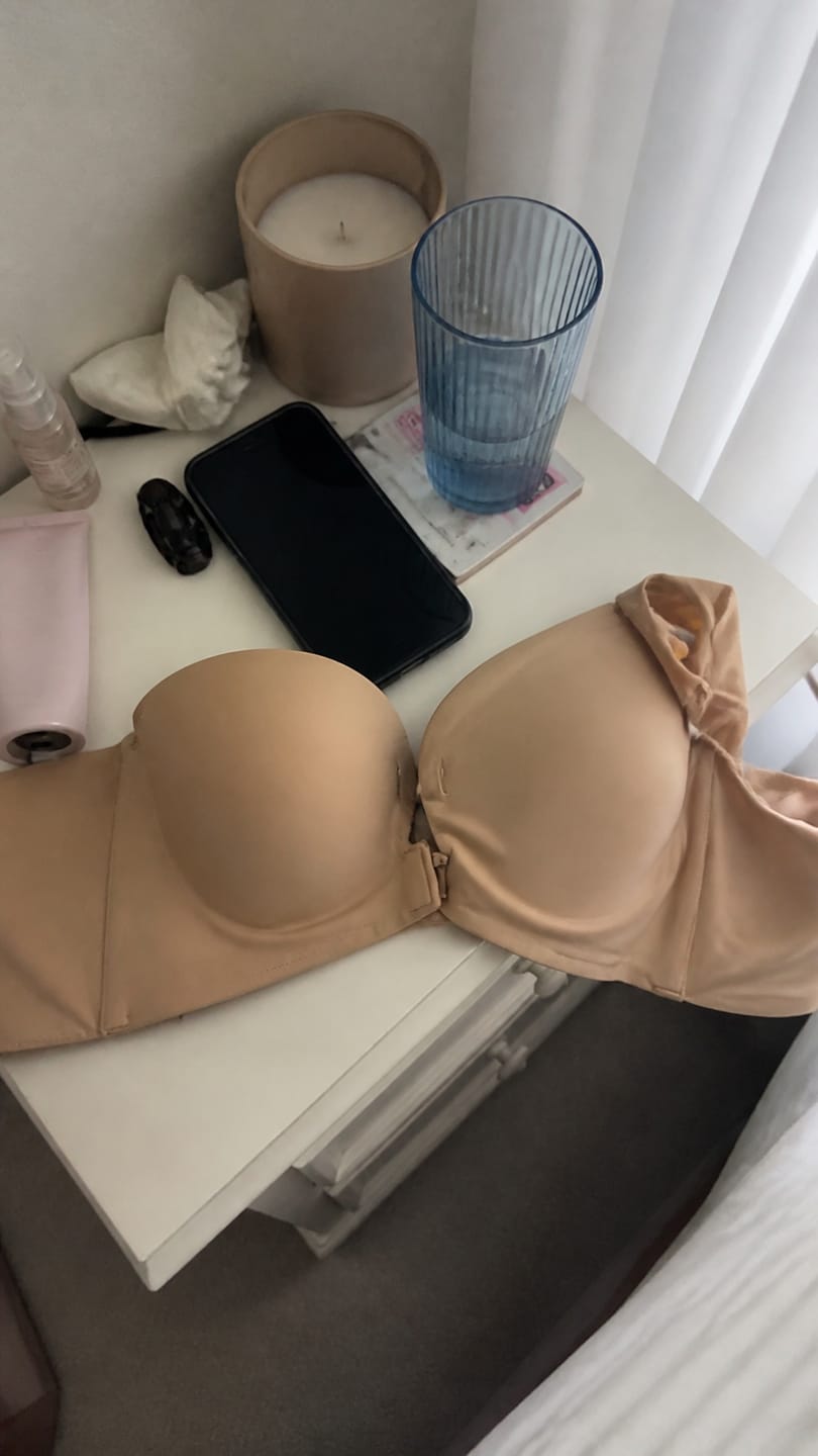 Customer photo review of Devaro Multi-Style Push-Up Bra