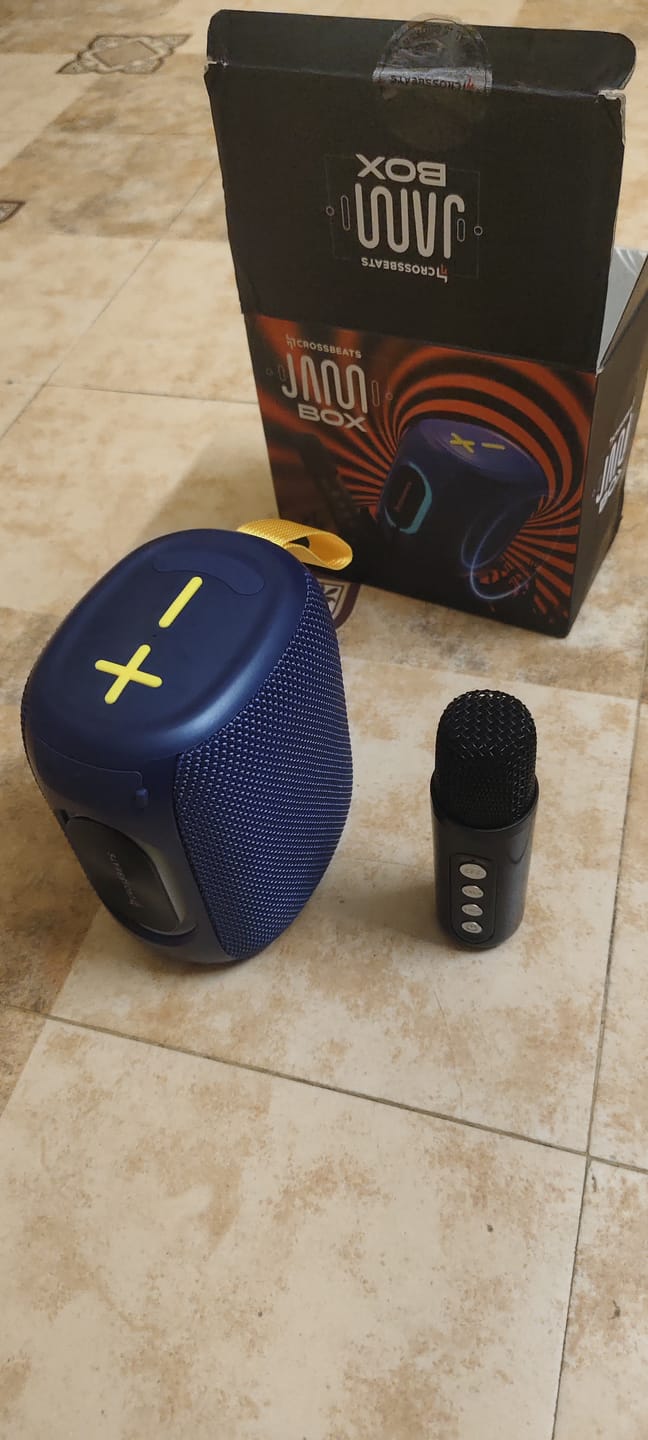 Customer photo review of JamBox
