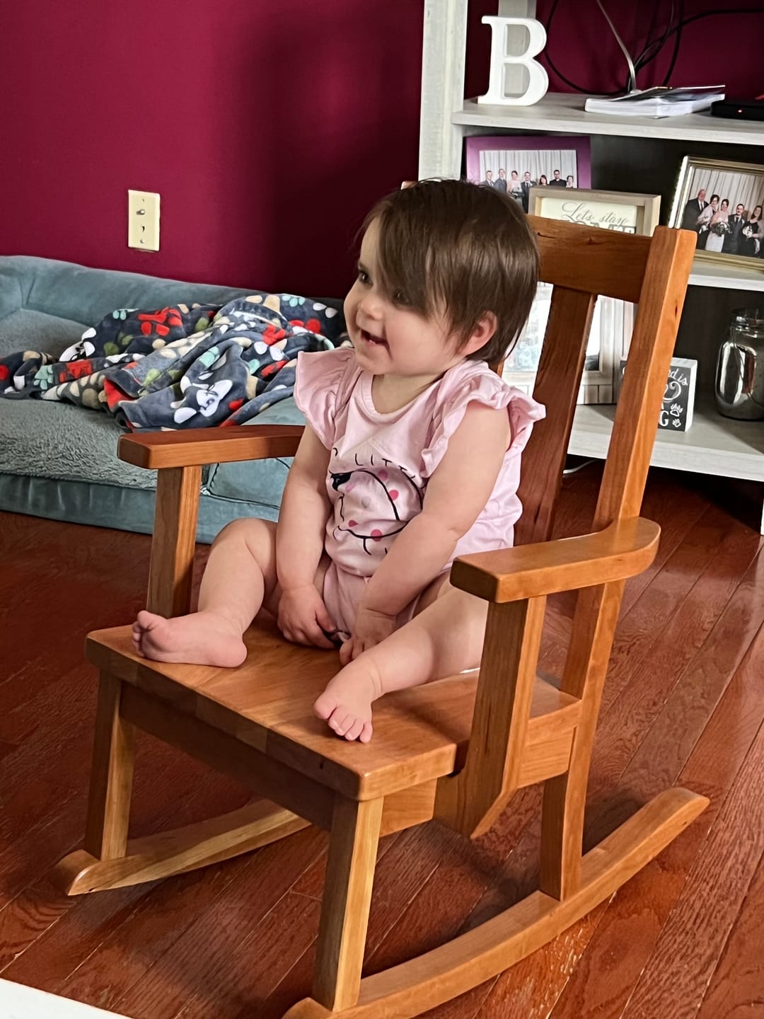 Customer photo review of Aspen Delta Child’s Rocking Chair