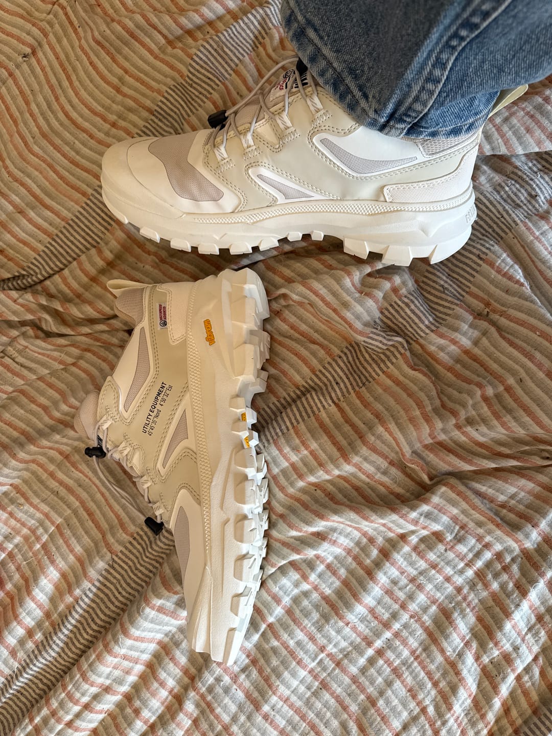 Customer photo review of 74344-175-M | PALLARIDER LO WPA | ALMOND MILK