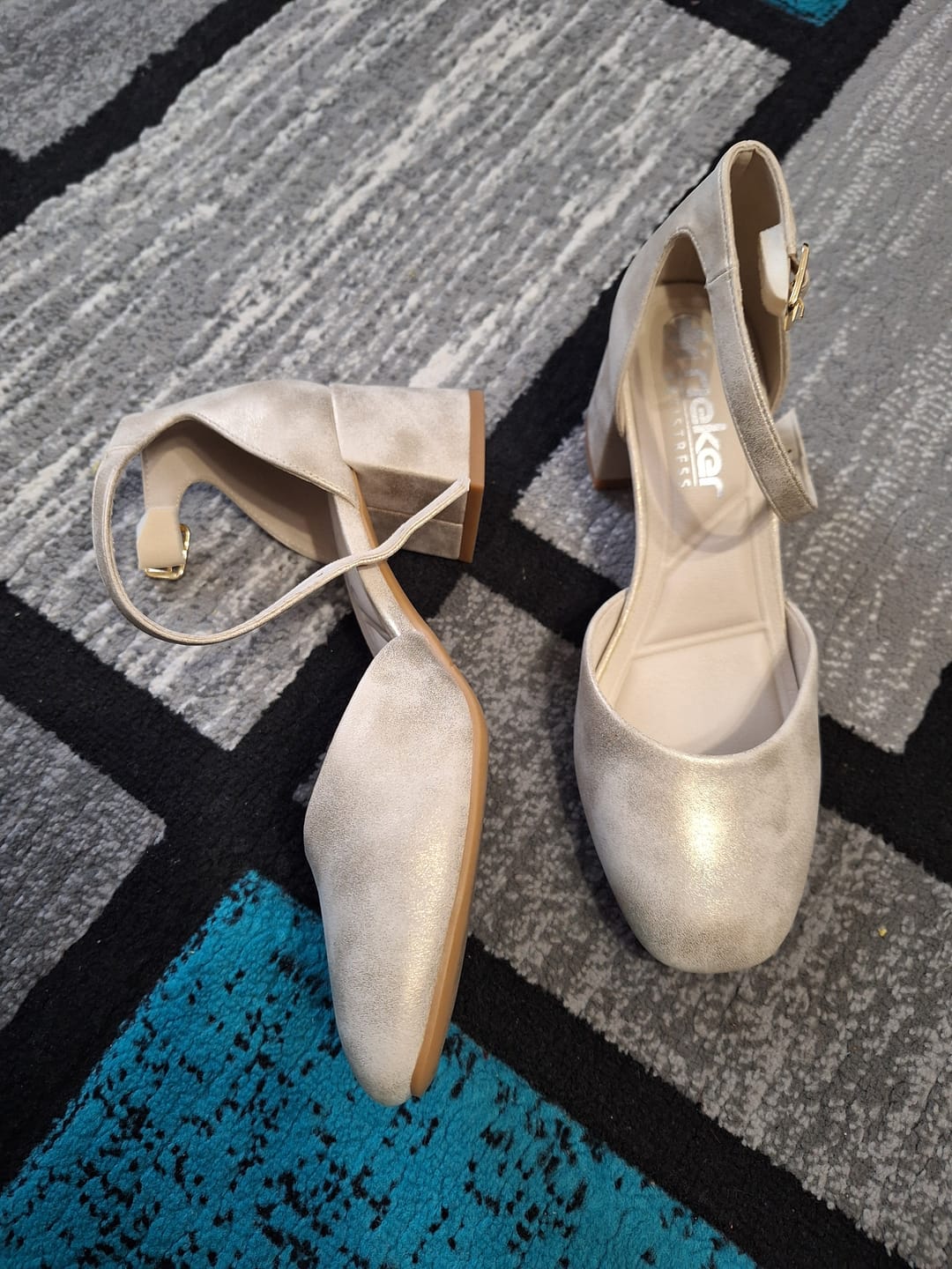 Customer photo review of Pantofi Dama Rieker RIEK 44762