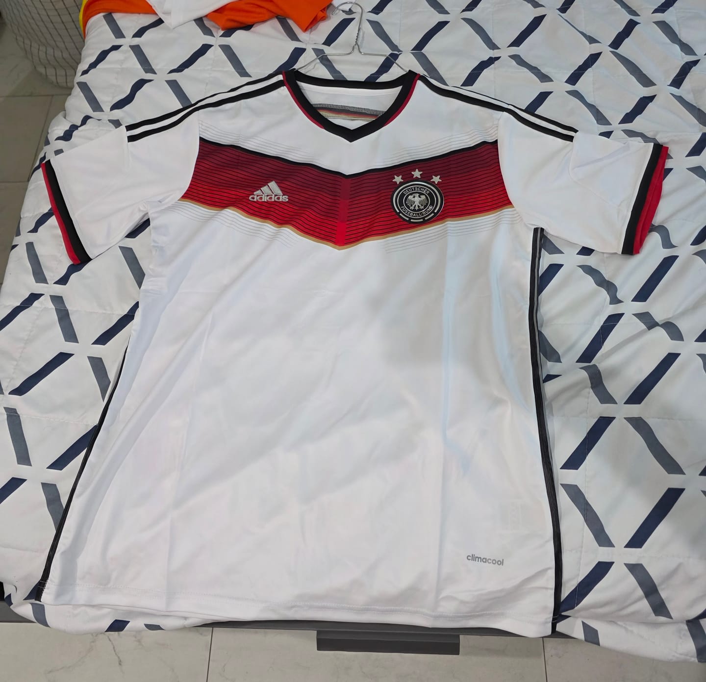 Customer photo review of Germania Maglia Home 2014 Vittoria Mondiale