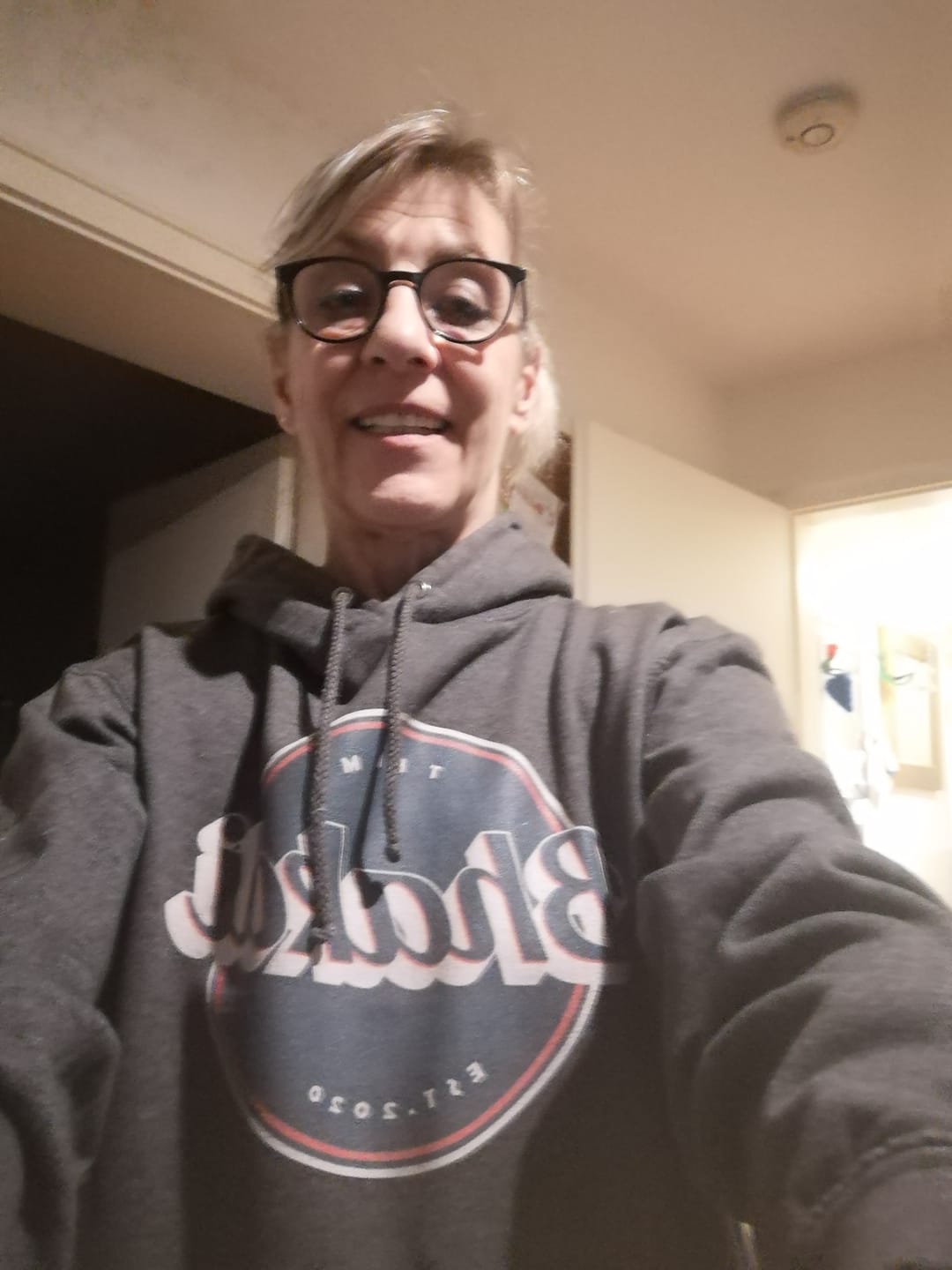 Customer photo review of Herren Hoodie Team Bhakdi