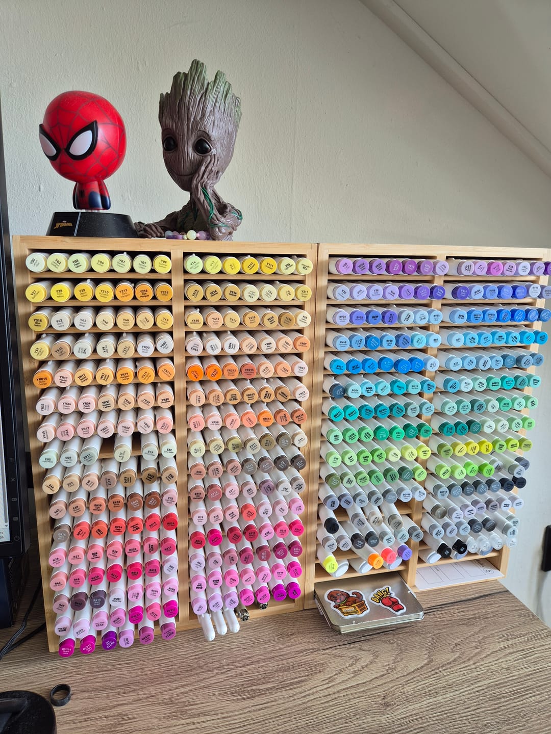 Customer photo review of Ohuhu Bamboo Marker Organizer