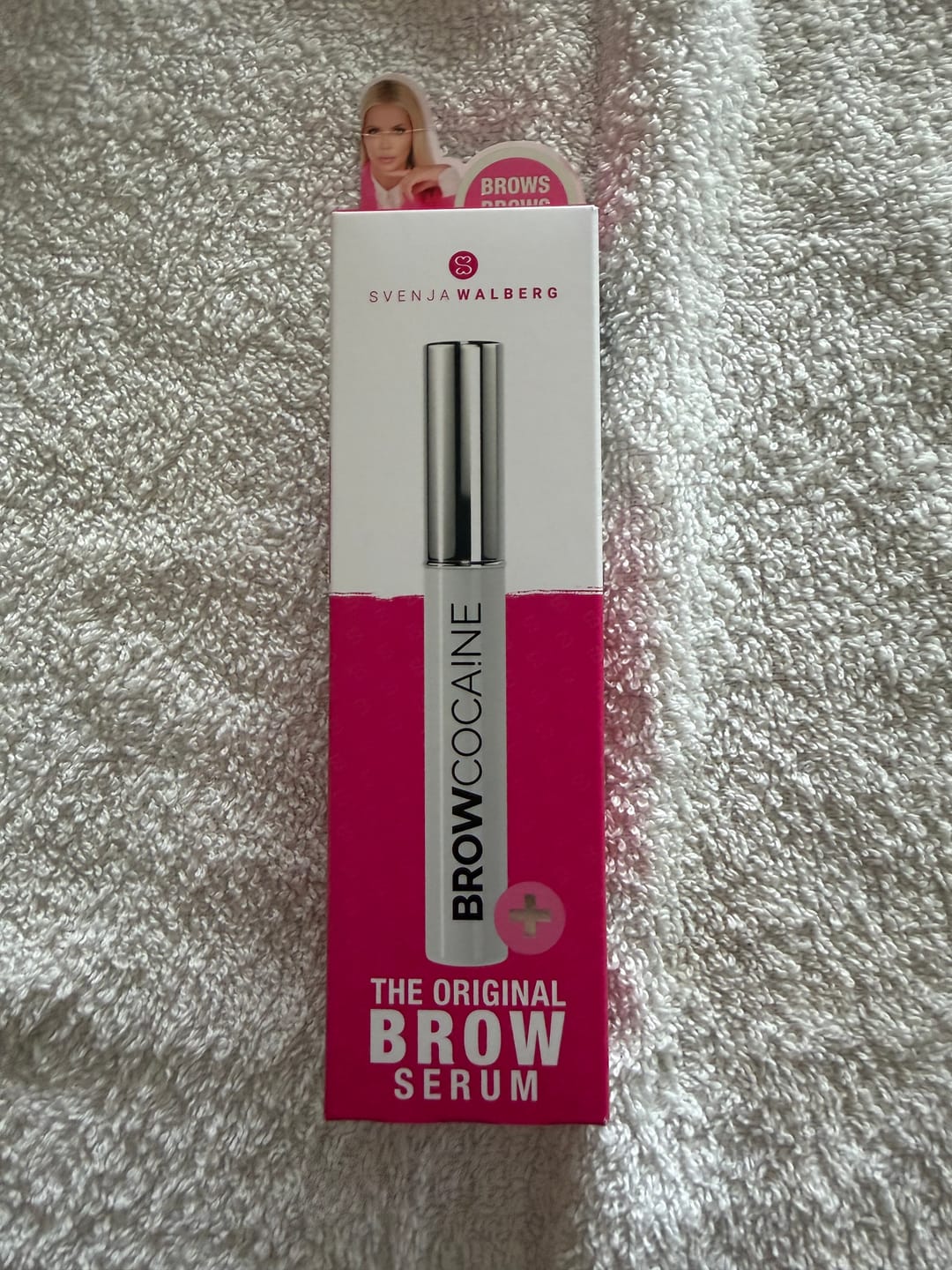 Customer photo review of BROWCOCA!NE - Augenbrauenserum