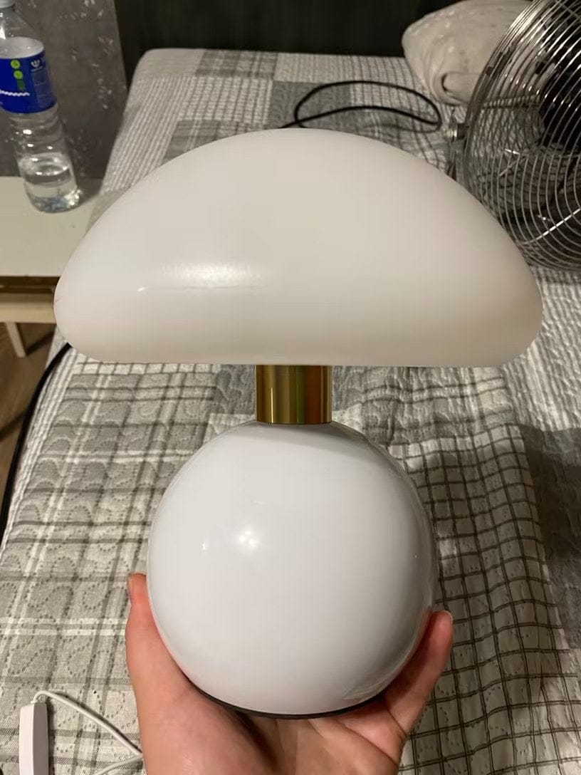Customer photo review of Bauhaus Pilzlampe Cremeweiß | Elegantes Lichtambiente pur