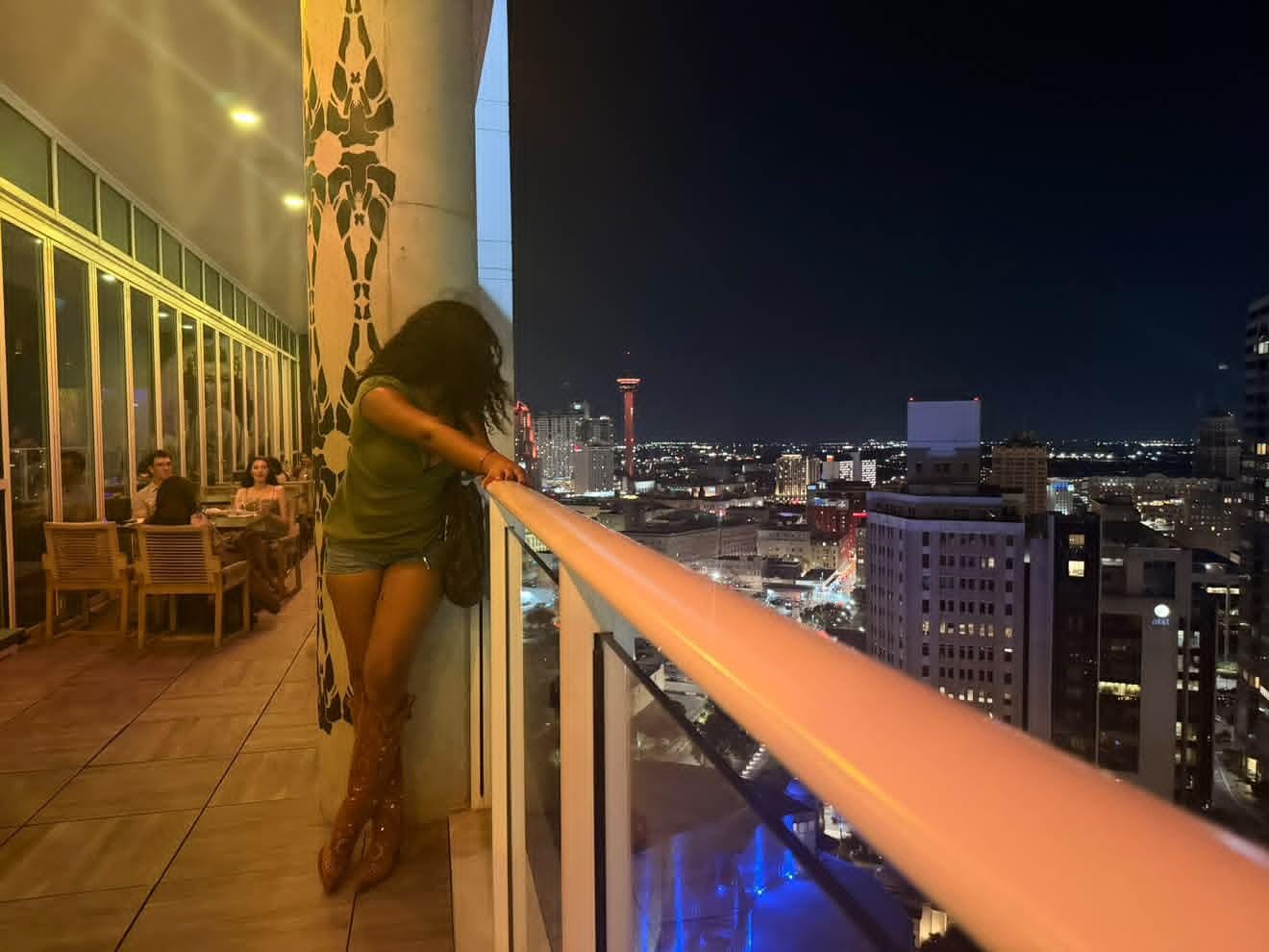 Customer photo review of AAMINA-TAN WESTERN BOOT