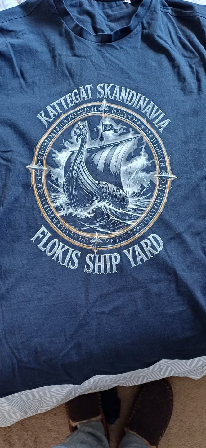 Customer photo review of Kattegat Skandinavia Viking T-Shirt