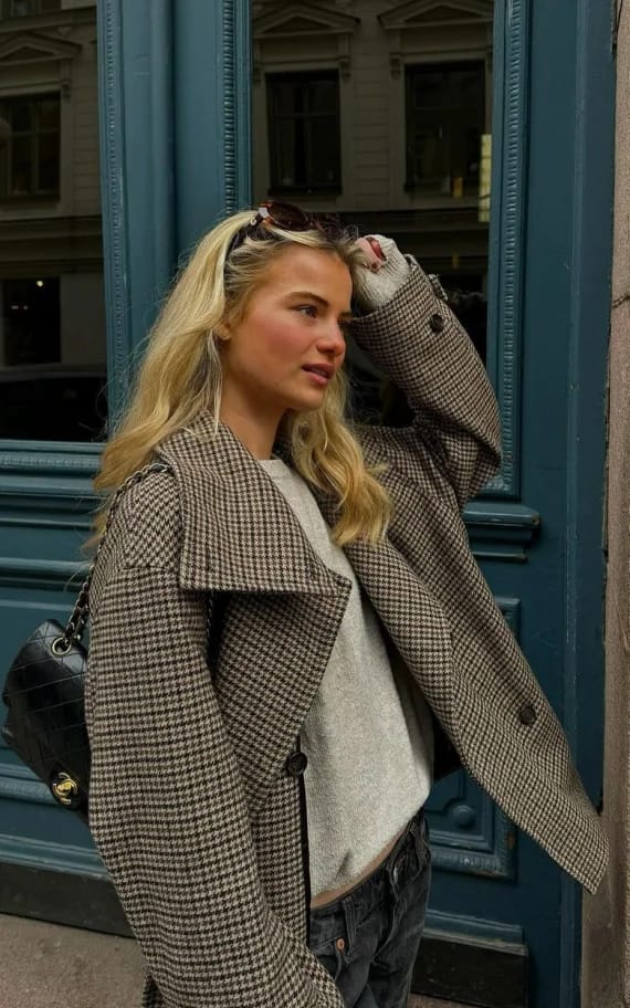 Customer photo review of Ava Funnel Neck Houndstooth Short Jacket