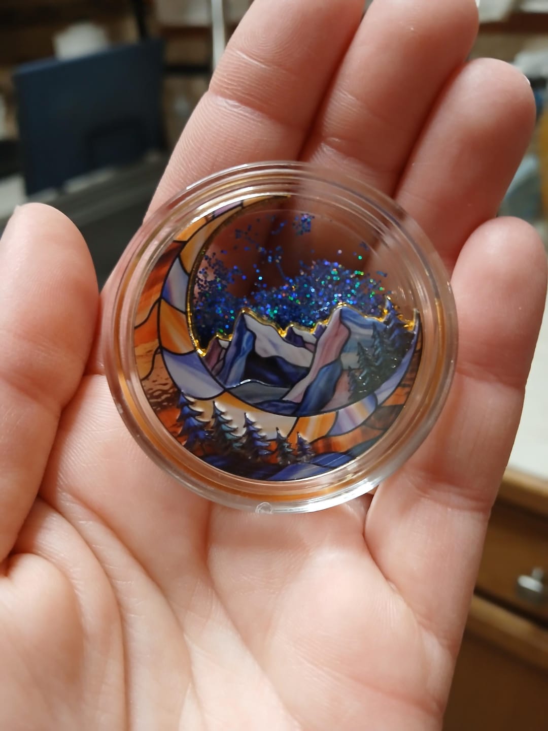 Customer photo review of Personalized Mountain & Moon Flow Sand NA Recovery Coin – Personalize Any Day, Month or Year