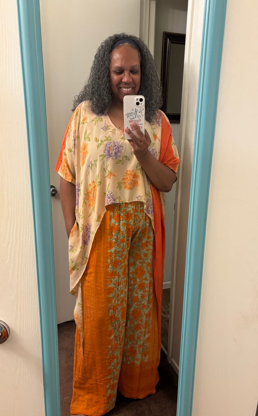 Customer photo review of Aurora Silk Top L/XL (018)