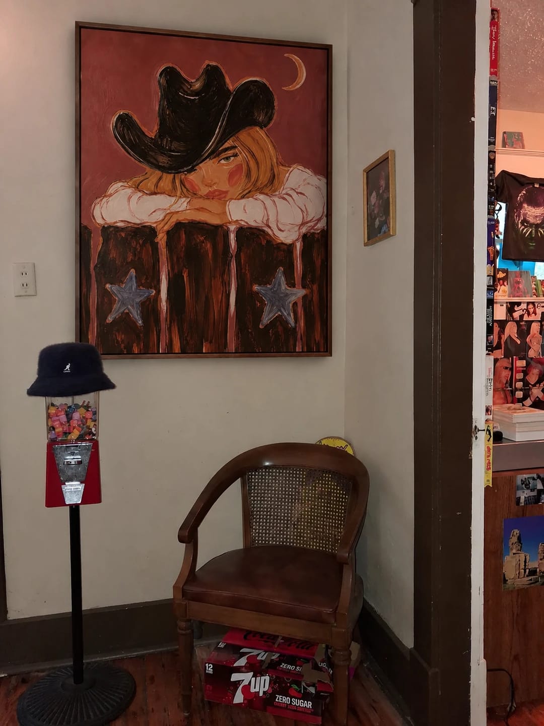 Customer photo review of Western Pop Art｜Moon Over The Fence