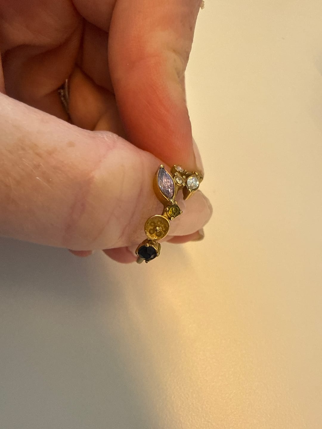 Customer photo review of Crystal White Blossom Ring Gold