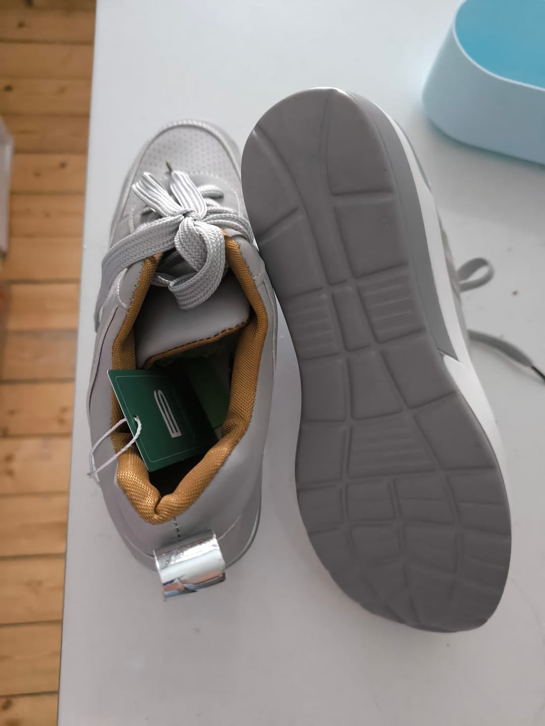 Customer photo review of ELEVATESHOES SIKETU