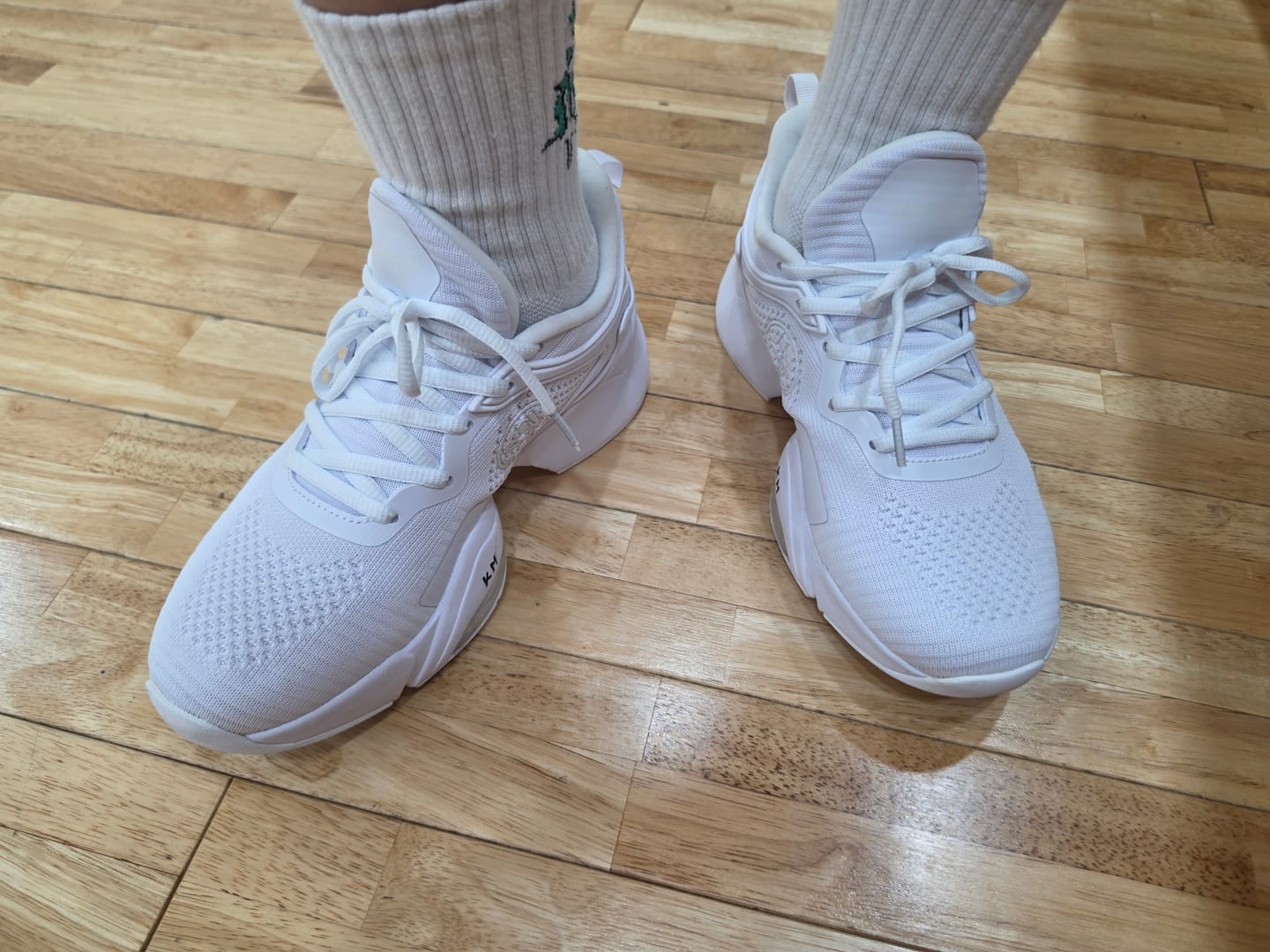 Customer photo review of Zumba Air Stomp Remix II - White