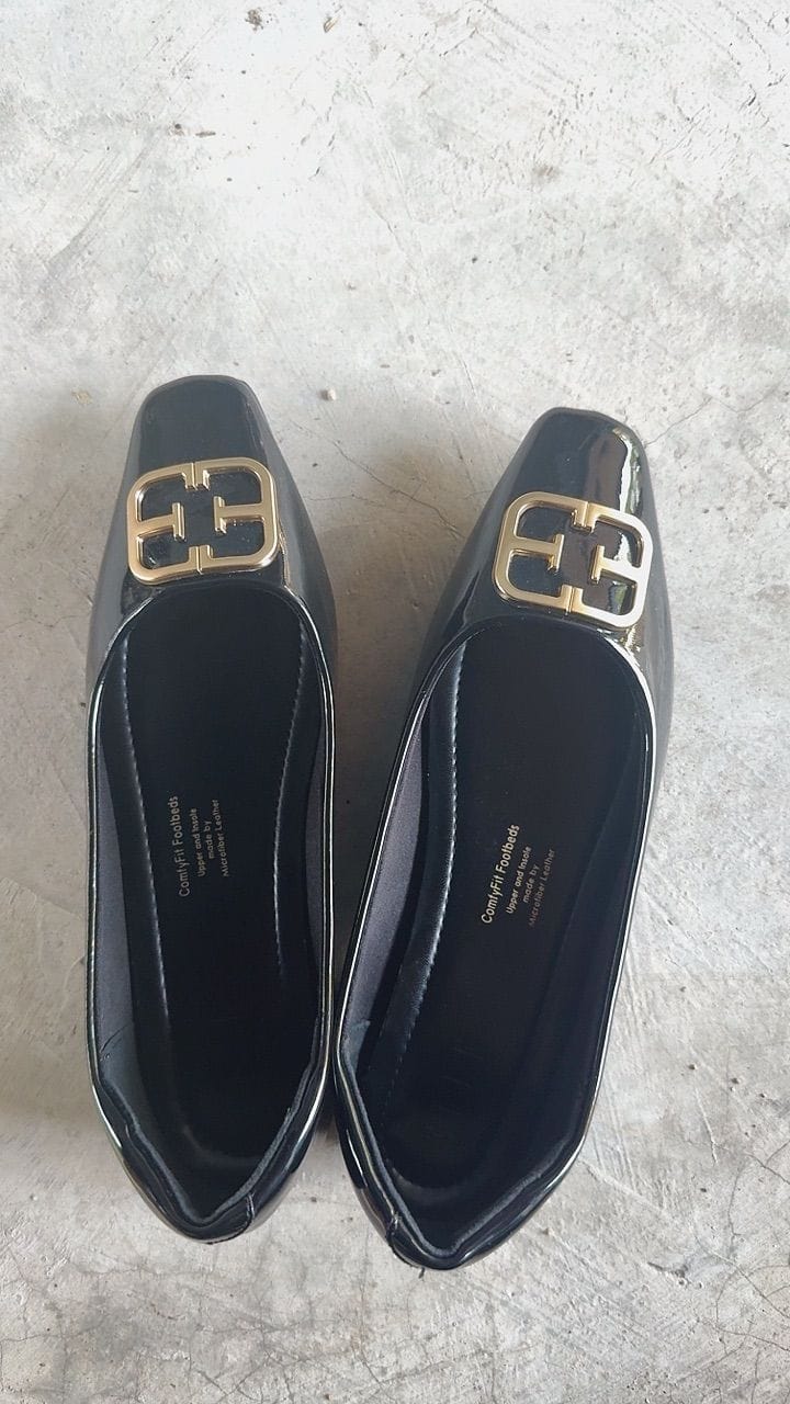 Customer photo review of Jacqueline Slip-on Flats & Ballerina In Black