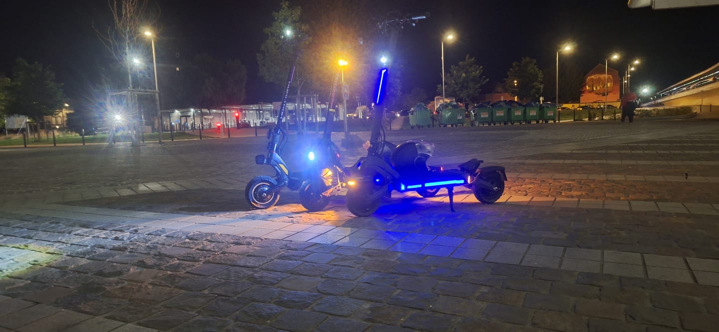Customer photo review of Ausom DT2 Pro Dual Motor E-scooter