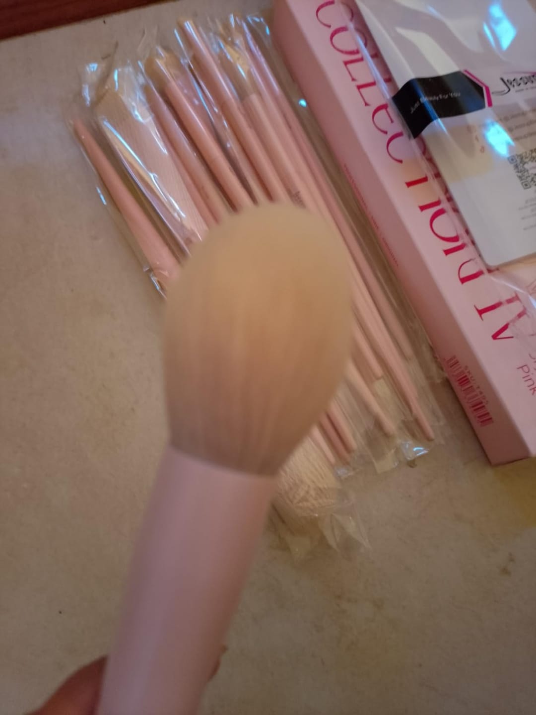 Customer photo review of Crystal Pink Makeup Brushes Set Premium Vegan T495
