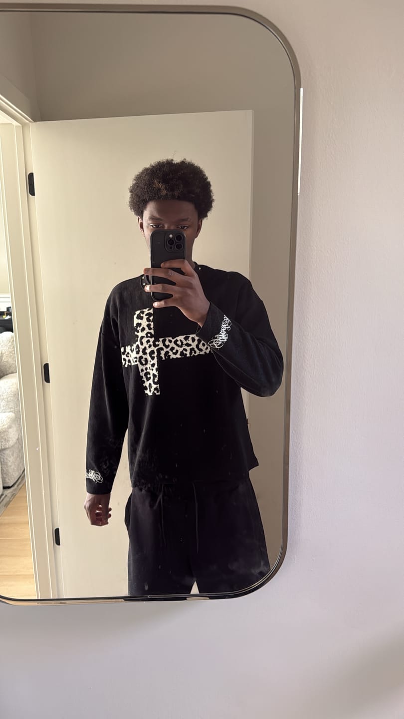Customer photo review of Omirad Leopard Cross Waffle Long Sleeve
