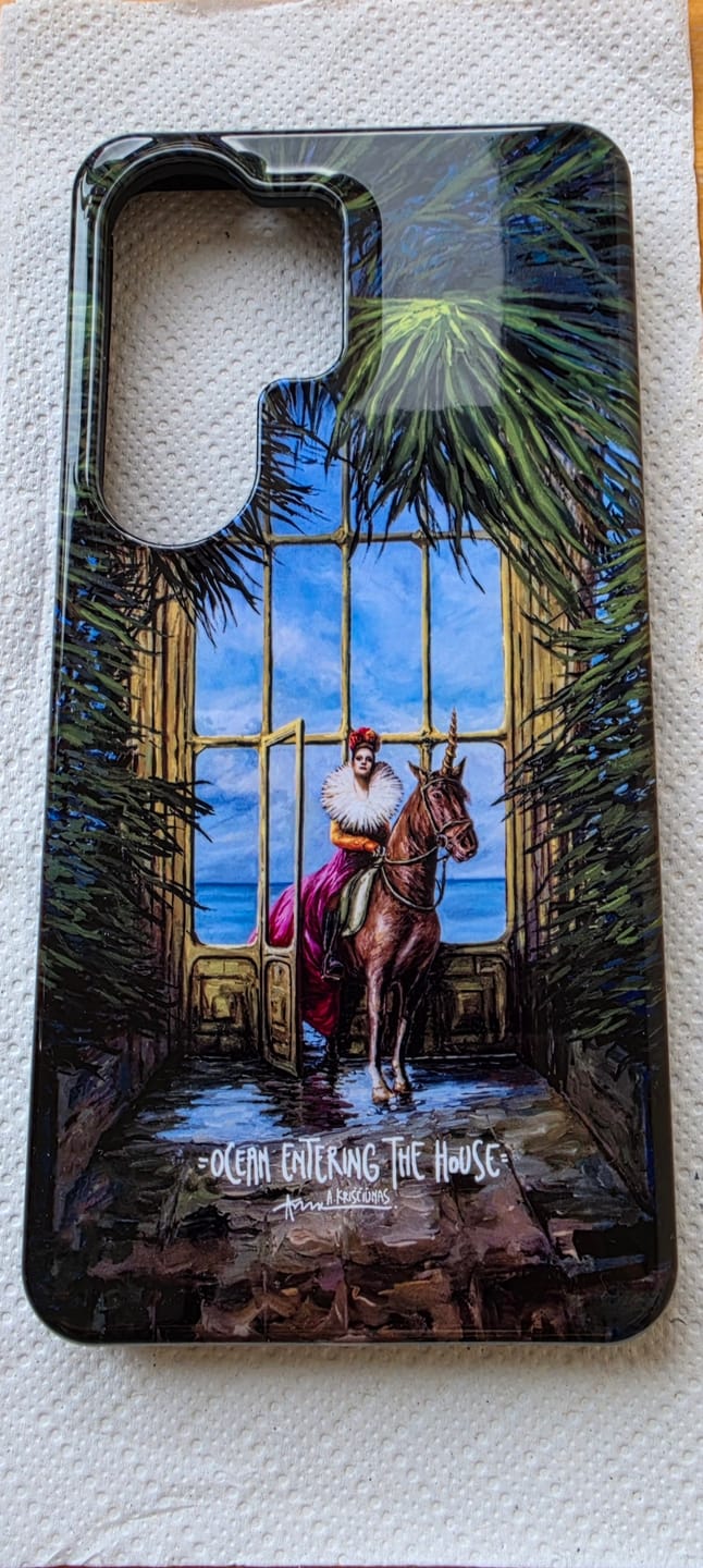 Customer photo review of Ocean Entering The House