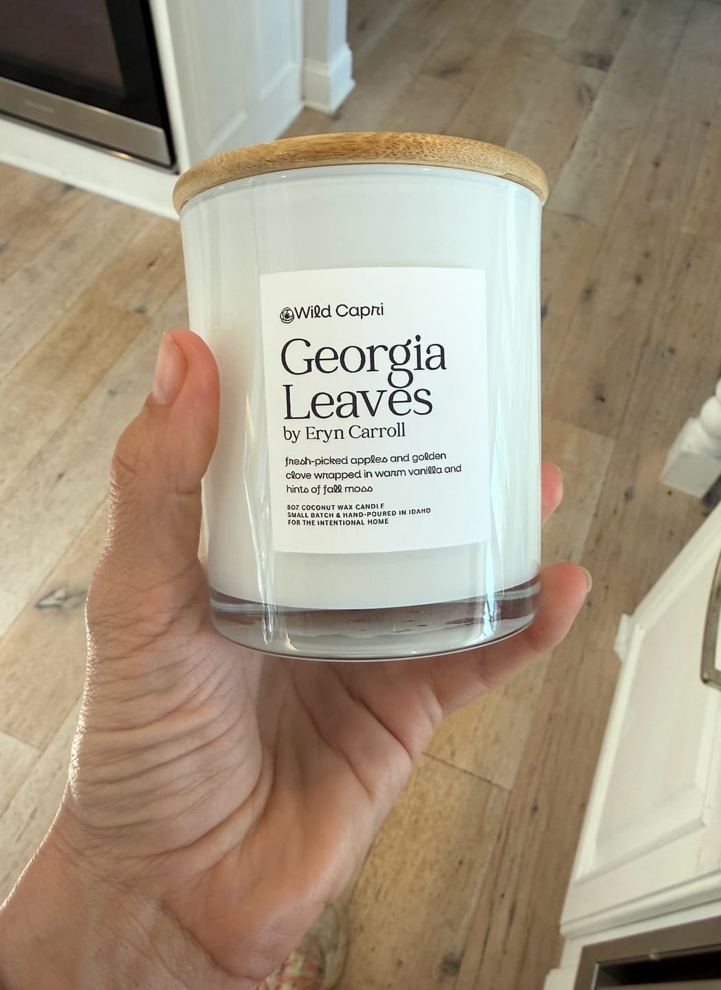 Customer photo review of Georgia Leaves Candle by Eryn Carroll