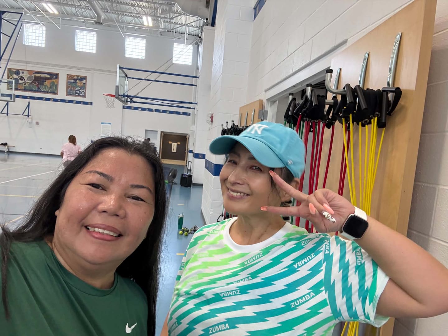 Customer photo review of Electric Feel Unisex Crew Neck Tee - Green/Blue