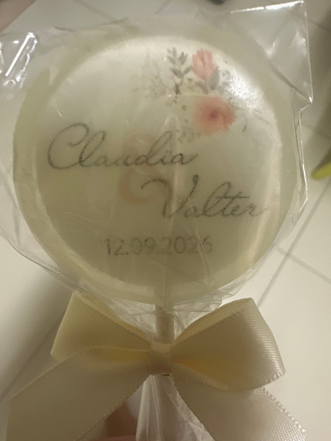Customer photo review of Sarah & Tobias