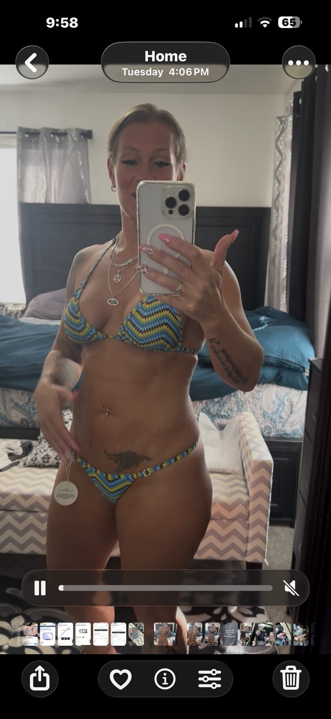Customer photo review of MIAMI Adjustable Thong Bahama Mama