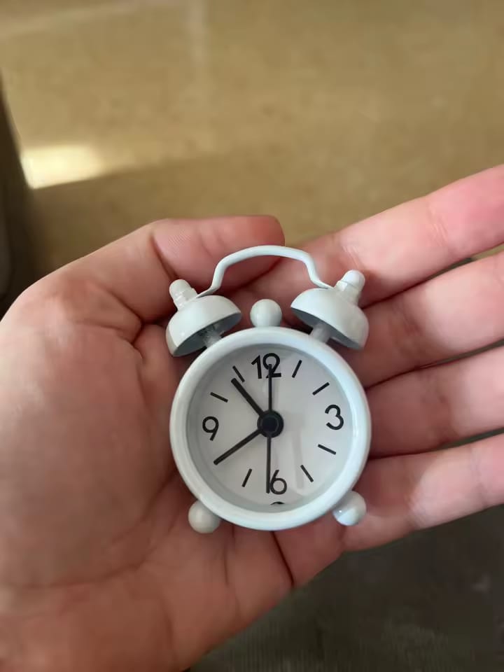 Customer photo review of Mini réveil vintage