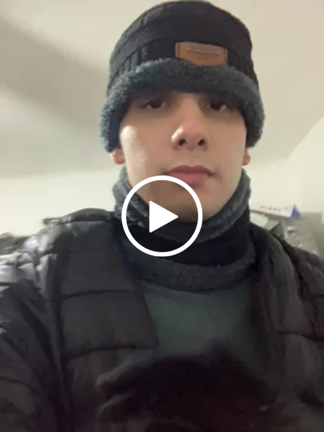 Customer video review of Set de Gorro, Guantes y Bufanda en Lana