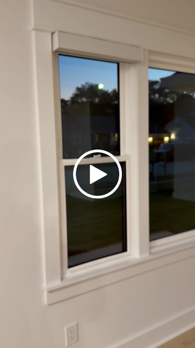Customer video review of SmartWings Motorized Light Filtering Roller Shades 70% Blackout Essential
