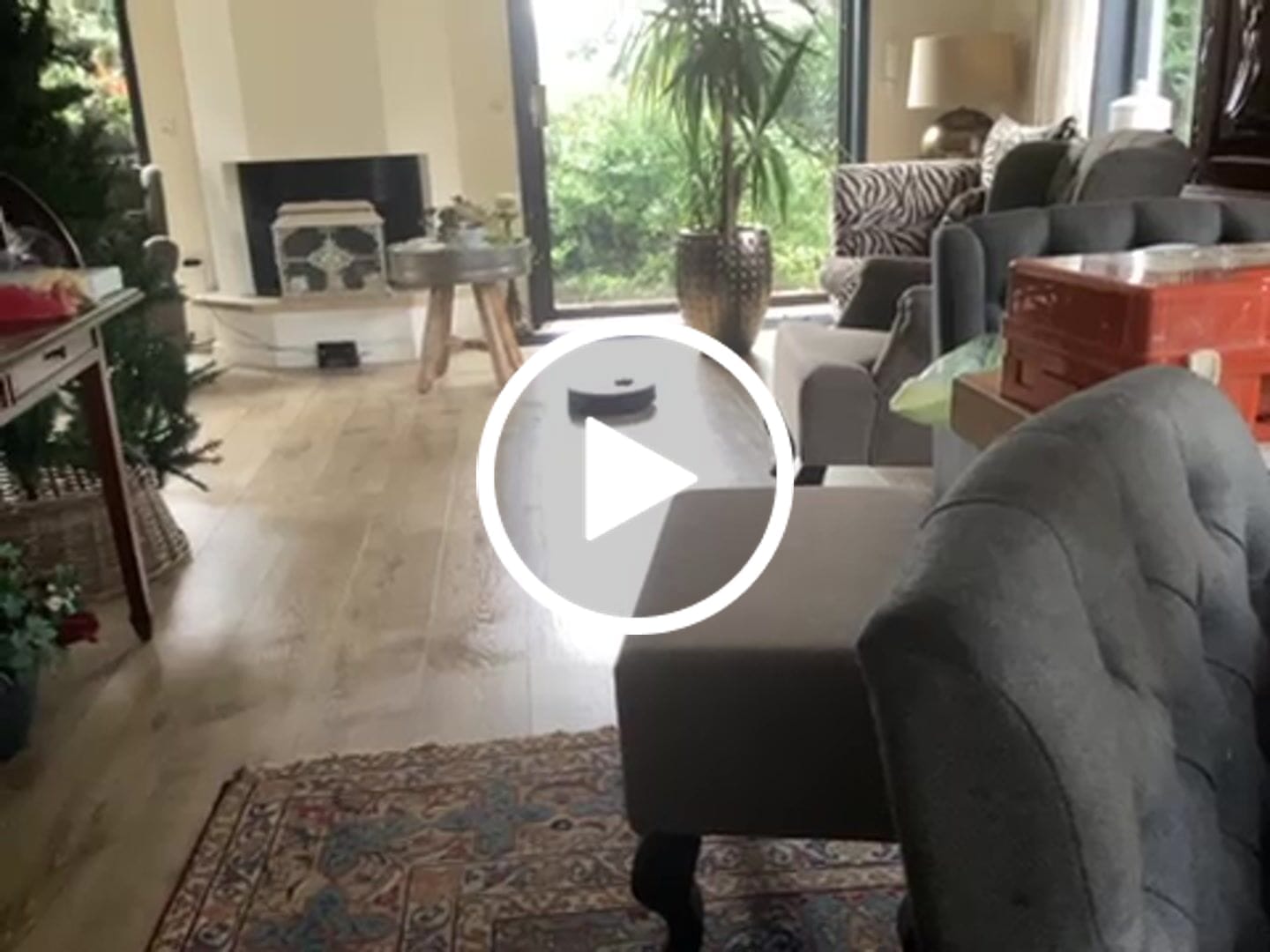 Customer video review of Onderhoudsset voor de V8 Pro robotstofzuiger