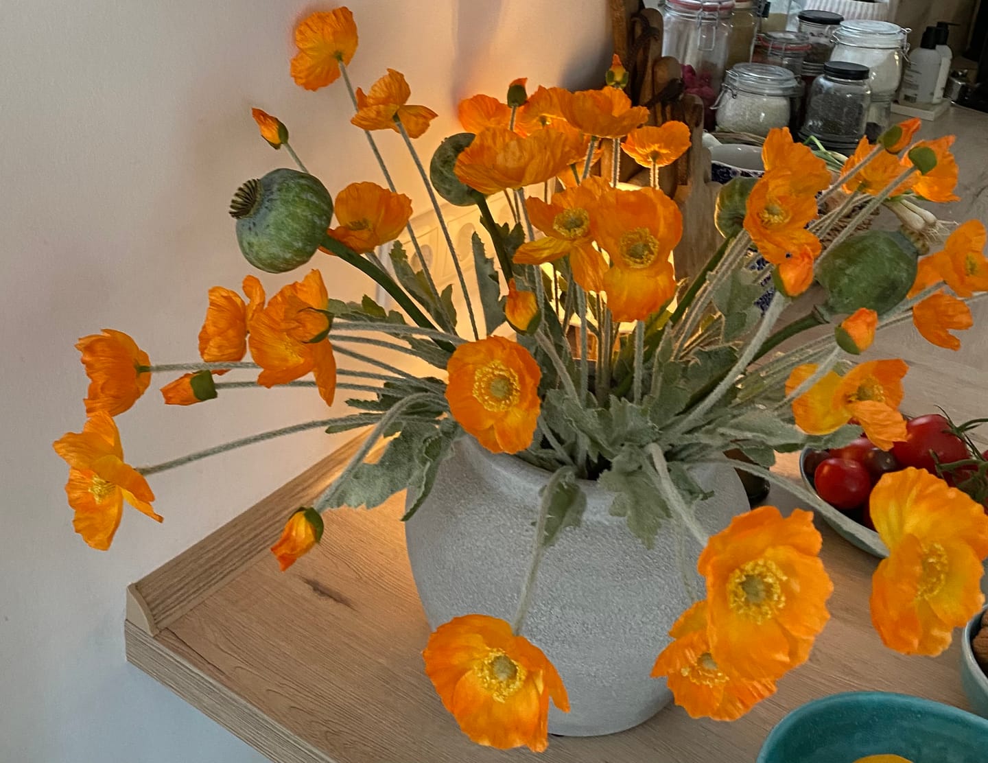 Customer photo review of Zijden Klaprozen - Licht oranje