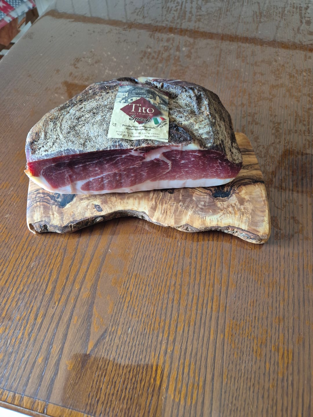 Customer photo review of Speck Riserva squadrato