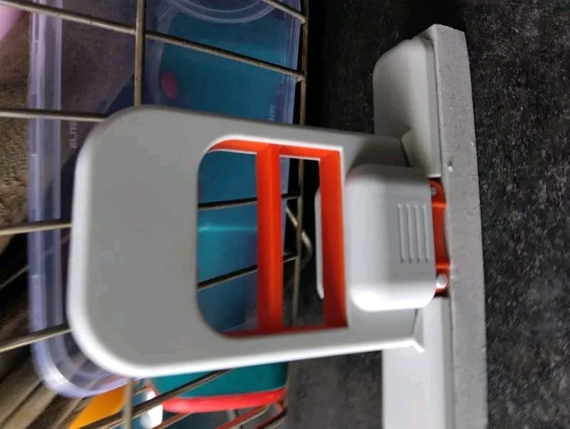 Customer photo review of 2-in-1 Mini Portable Self-Squeezing Sponge Mop | For Kitchen Counters, Glass & Bathroom