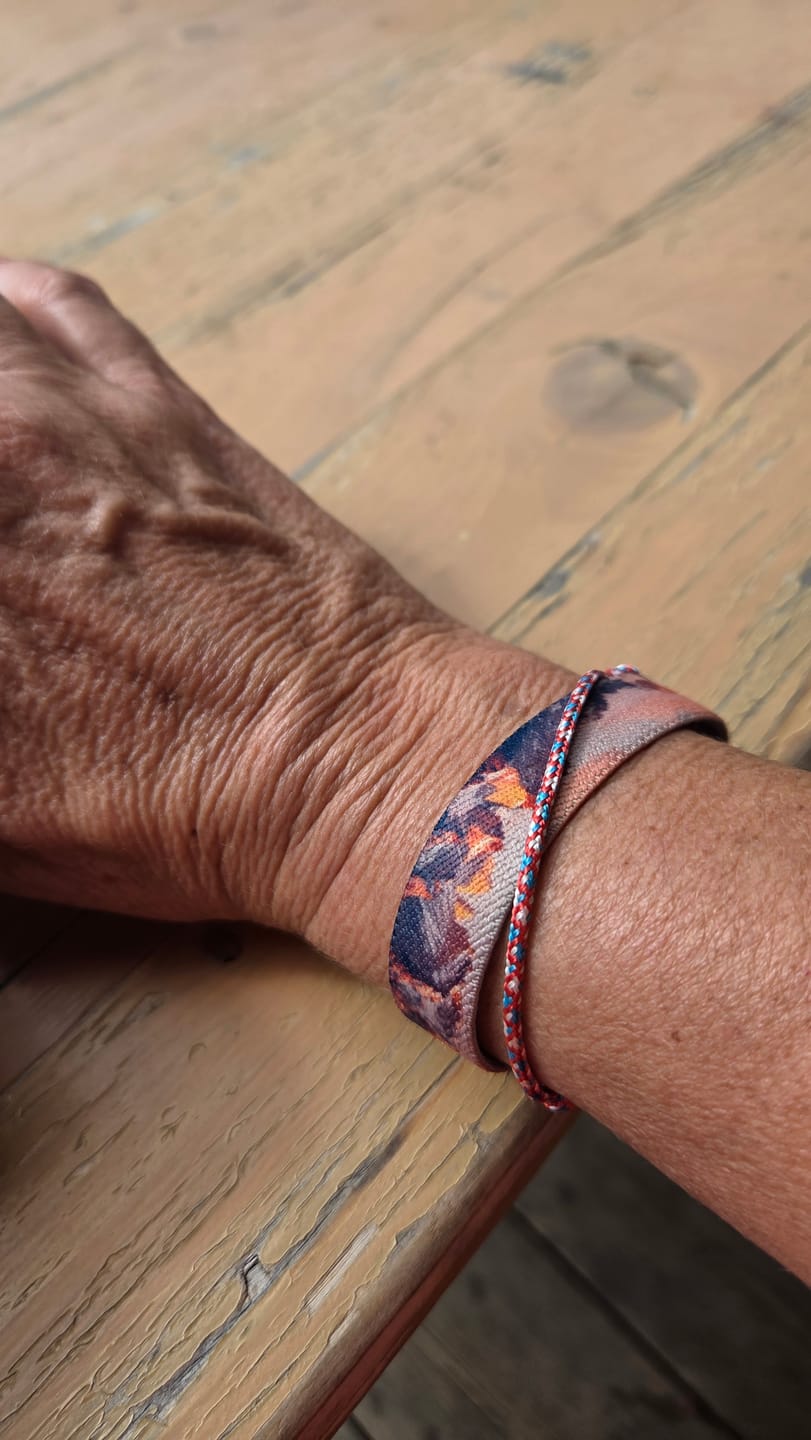 Customer photo review of Dream Big, Start Small - Elastisches Armband