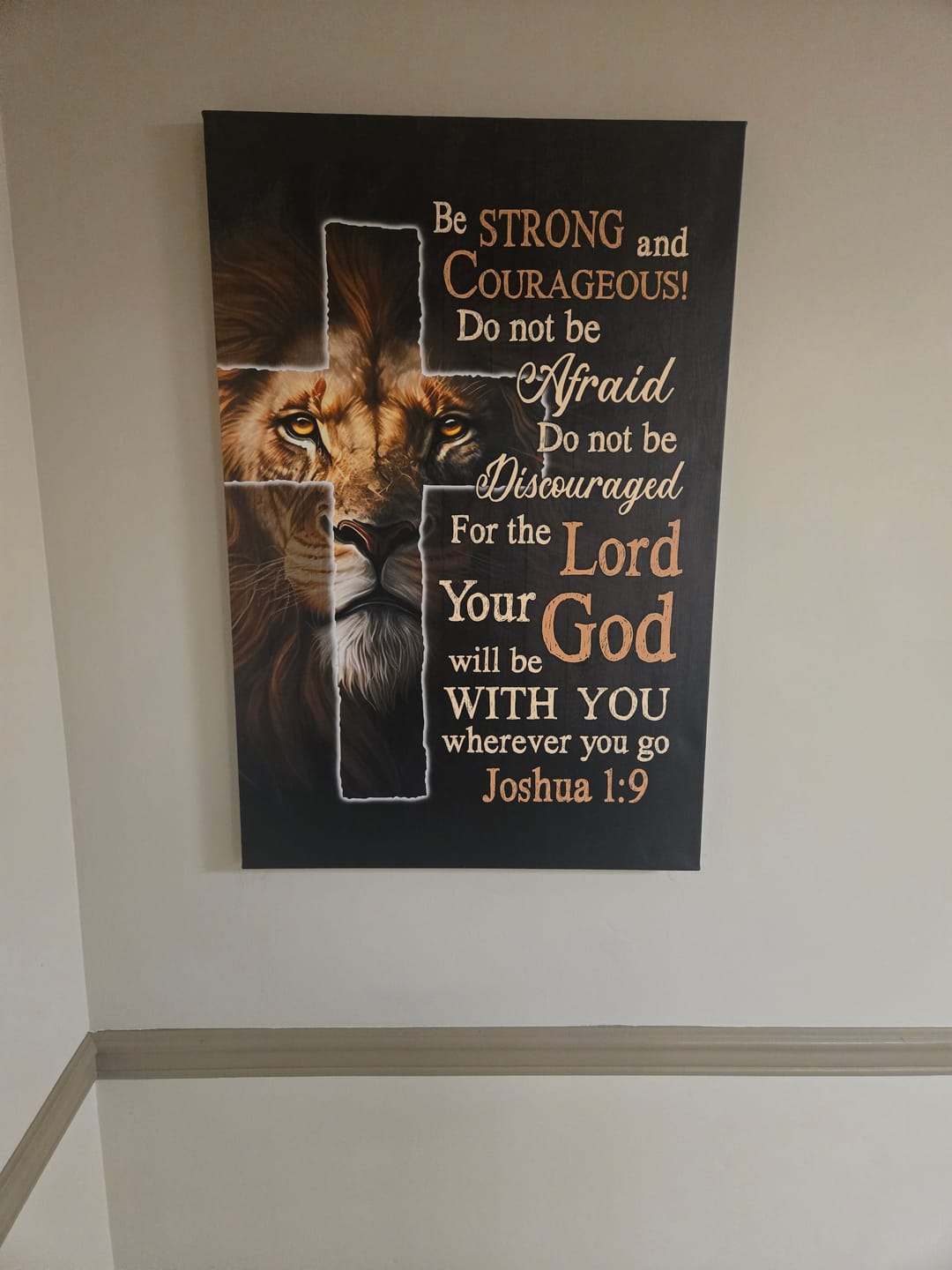 Customer photo review of Lion Of Judah – Joshua 1:9 Be Strong And Courageous – Christian Wall Art Canvas Print