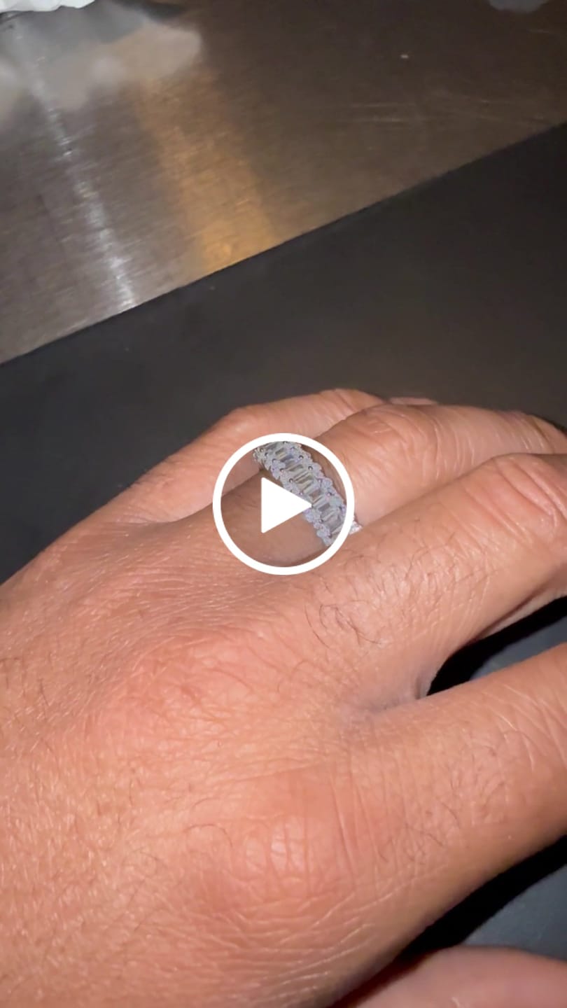 Customer video review of Baguette Prong Moissanite Band Ring - Silver - D Color - VVS1