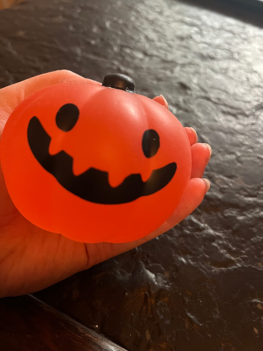 Customer photo review of Spooky Kürbis Quetschspielzeug