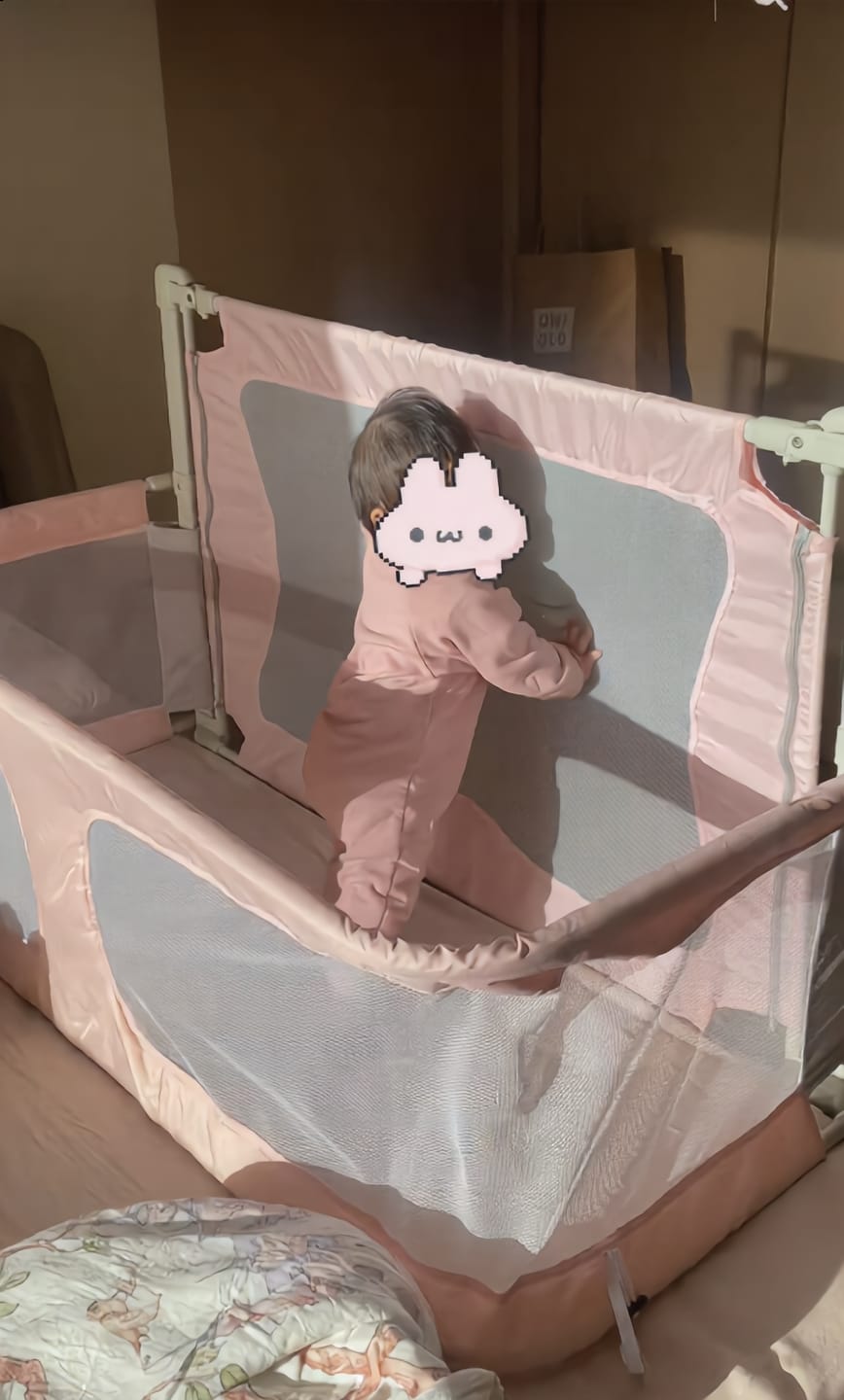 Customer photo review of Faltbares Beistellbett