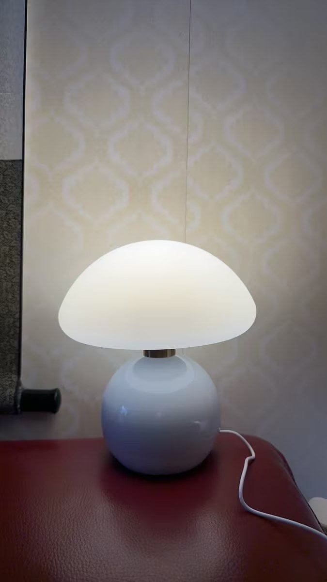 Customer photo review of Bauhaus Pilzlampe Cremeweiß | Elegantes Lichtambiente pur