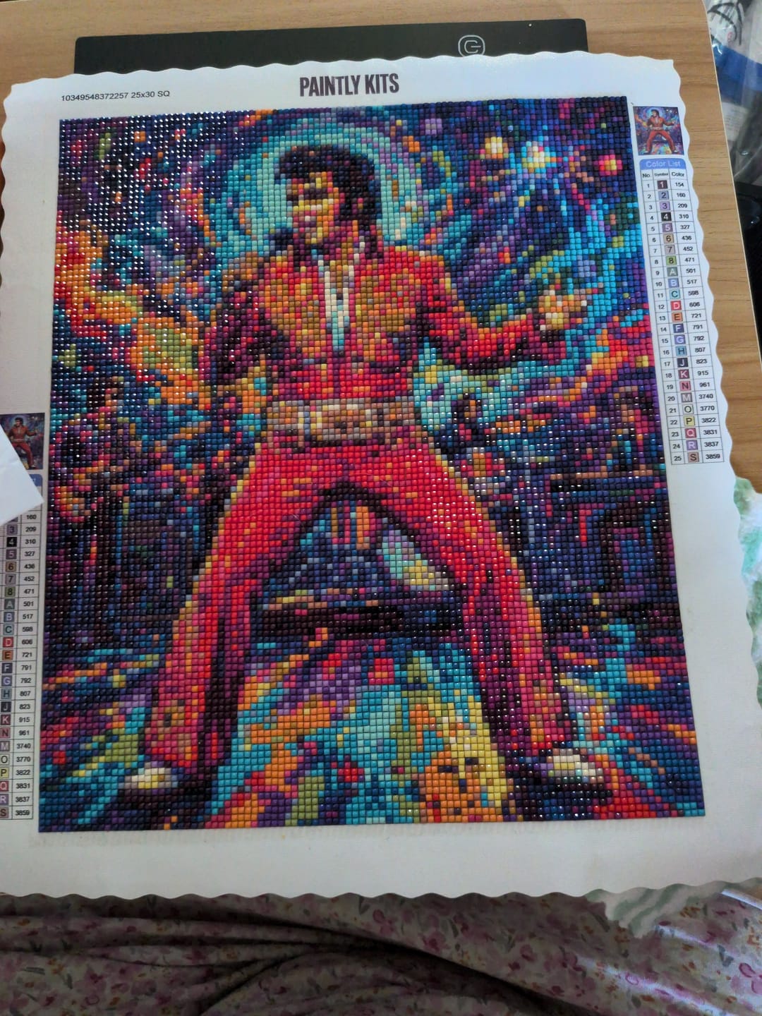 Customer photo review of Neon King Rockstage (Diamond Painting)