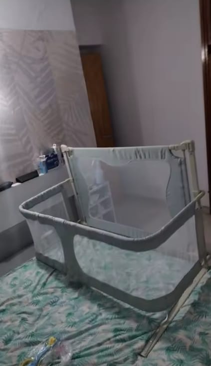 Customer photo review of Faltbares Beistellbett