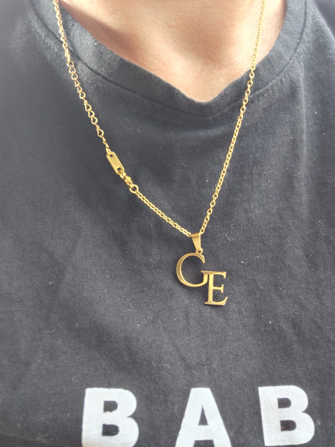 Customer photo review of Προσωποποιημένο Κολιέ με Διπλά Αρχικά