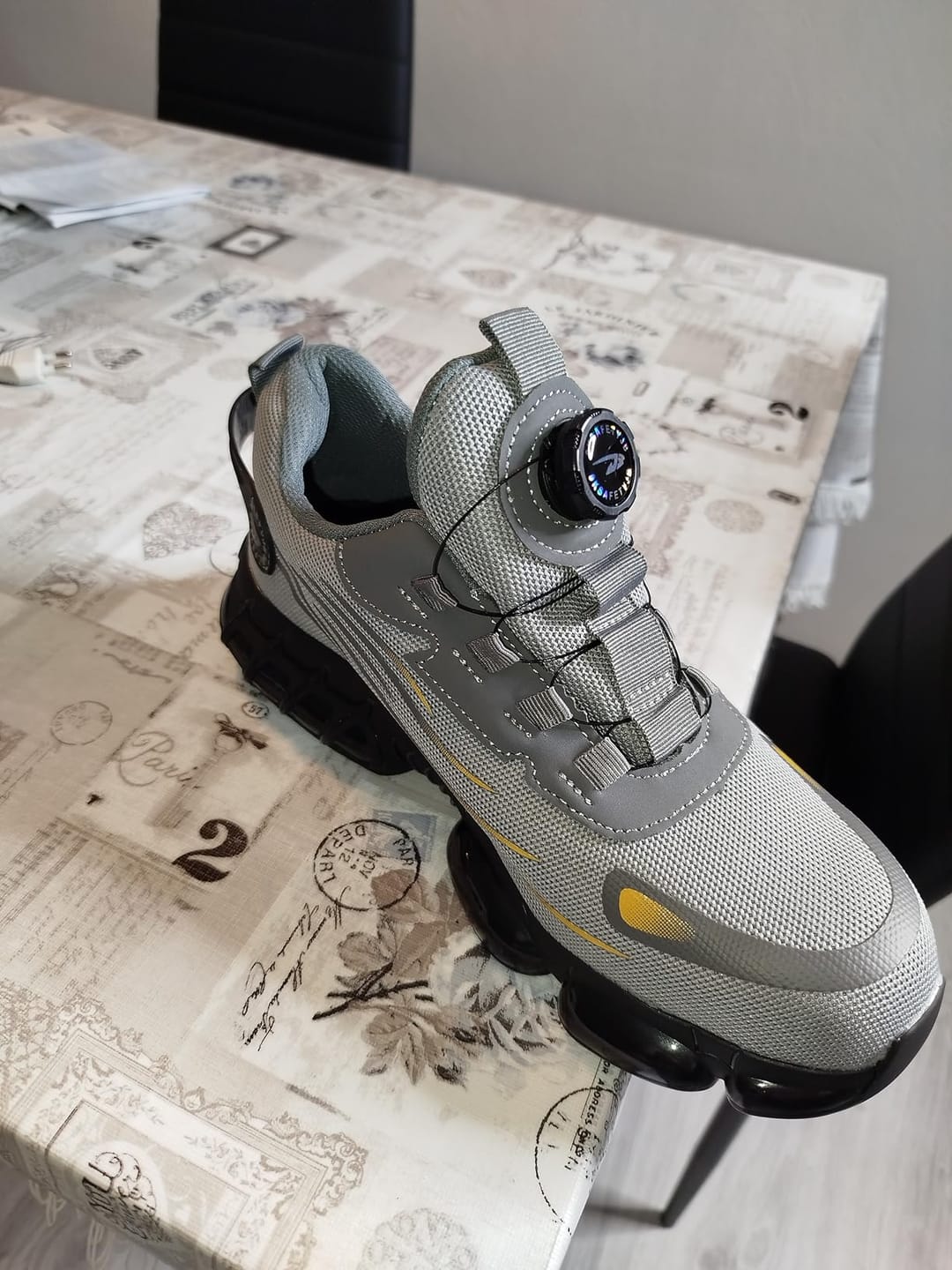 Customer photo review of SALVOX S3 Sicherheitshalbschuh NEXUS™