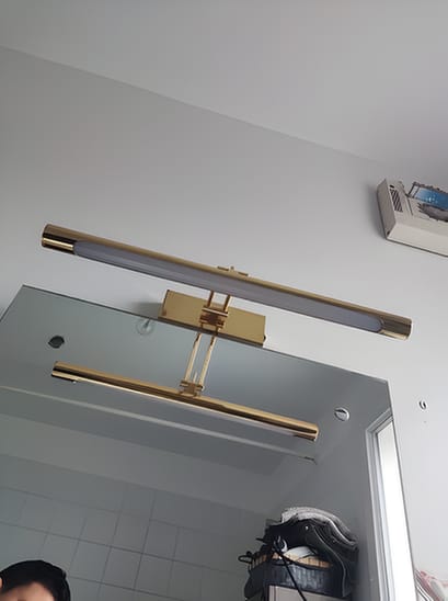 Customer photo review of Arandela Picture Light Bronze LED Quadros Design